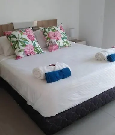 Vista Al Mar, Gym, Piscina, Playa, Piso 14 Cartagena